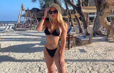 Fotbalistul etapei din Superligă are o iubită trăsnet! » E studentă la drept și nu ratează niciun meci