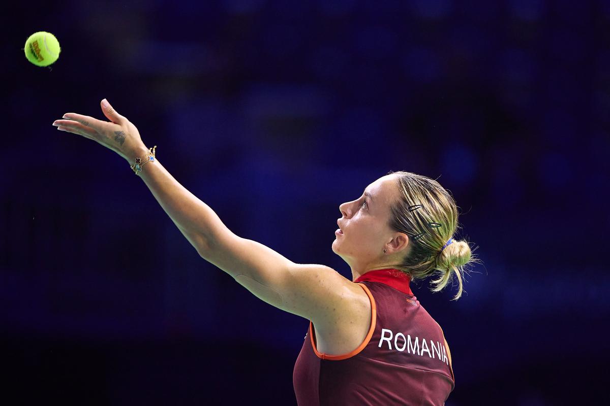 Ana Bogdan și Jaqueline Cristian la BJK Cup Finals