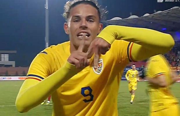 A marcat pentru România U20, apoi a făcut tărăboi la interviu: „Nu-mi vine să cred prin ce trec! Antrenorul nu mă ia în considerare”