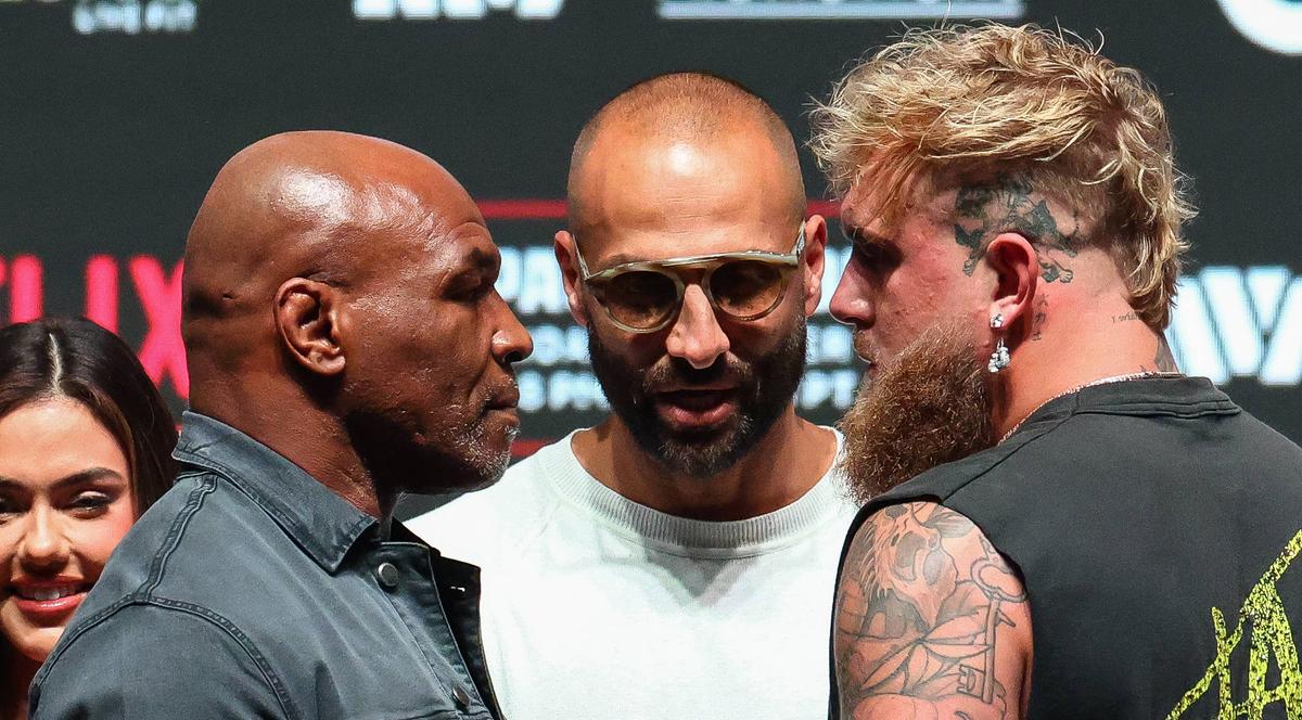 Mike Tyson s-a enervat înainte de meciul cu Jake Paul » A răbufnit în conferință: „Tu mă auzi?”