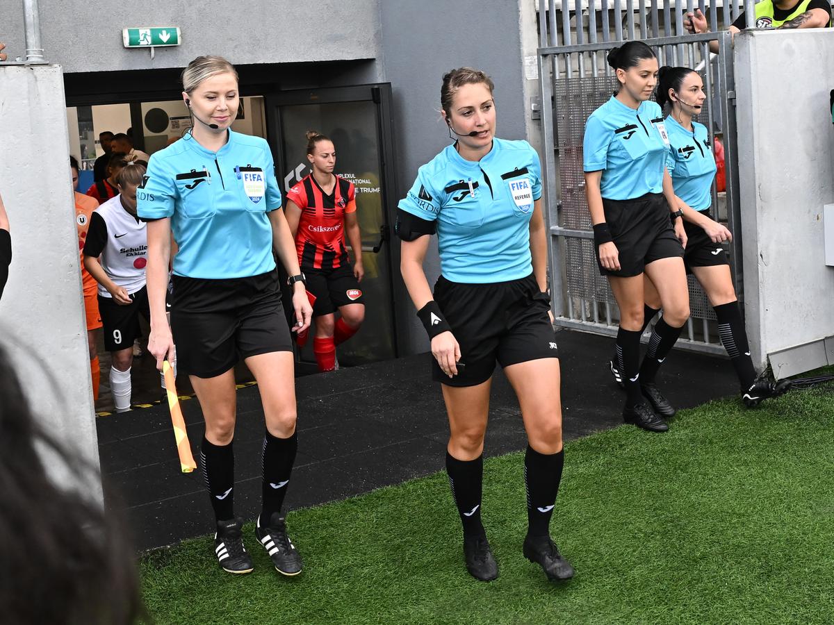 Alina Peșu - arbitru