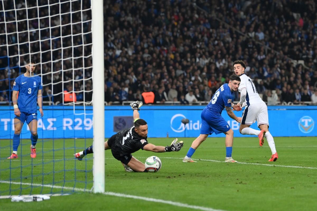 Curtis FANTASTIC! A înscris golul serii în Liga Națiunilor, cu călcâiul, chiar la debutul în naționala Angliei