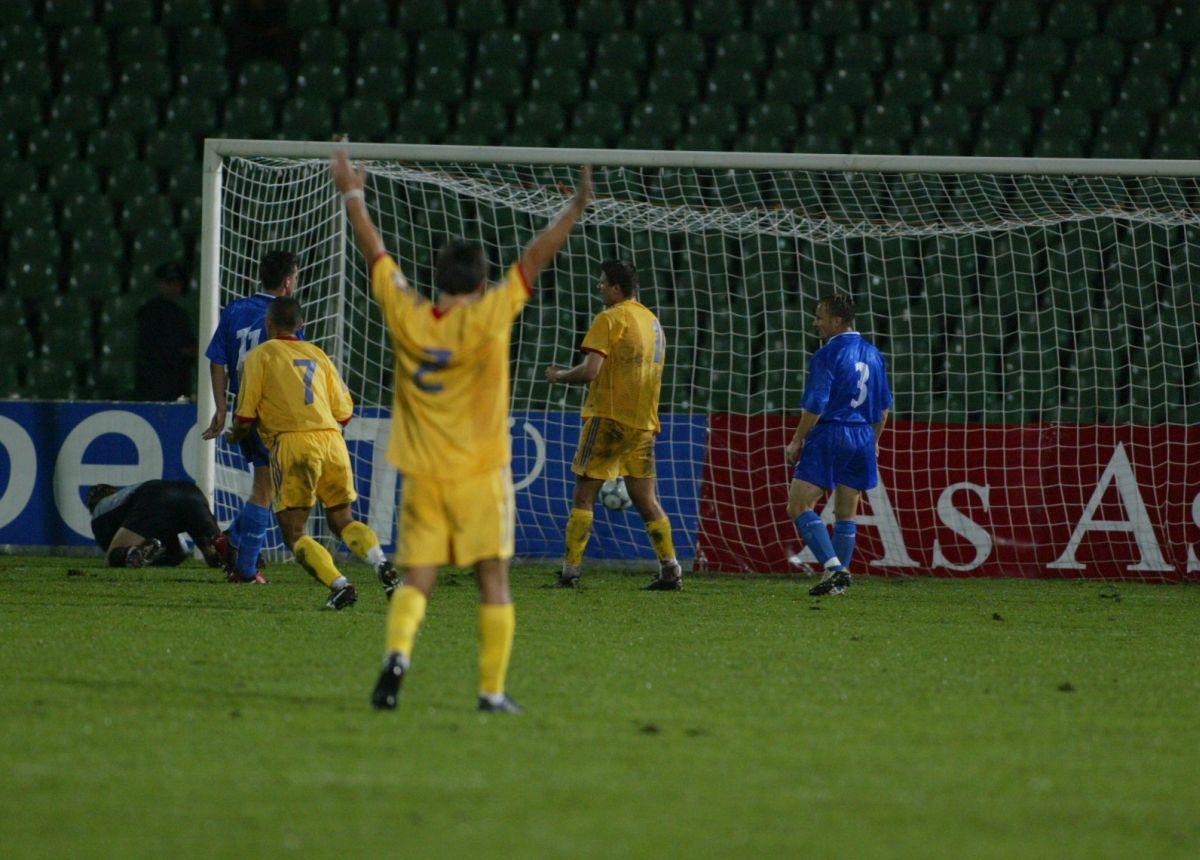 Ce simplu era atunci! Cristi Chivu, marcator ultima oară când România a învins în Bosnia: memorabil cu cine au terminat „tricolorii” meciul în poartă
