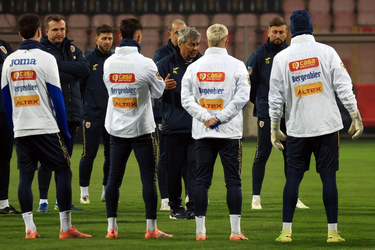 3 detalii de la antrenamentul României » Gestul lui Mircea Lucescu înainte de startul ședinței + cel mai curajos „tricolor”