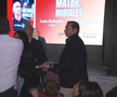 Imagini halucinante! Luis Rubiales, atacat cu ouă de propriul unchi la lansarea cărții