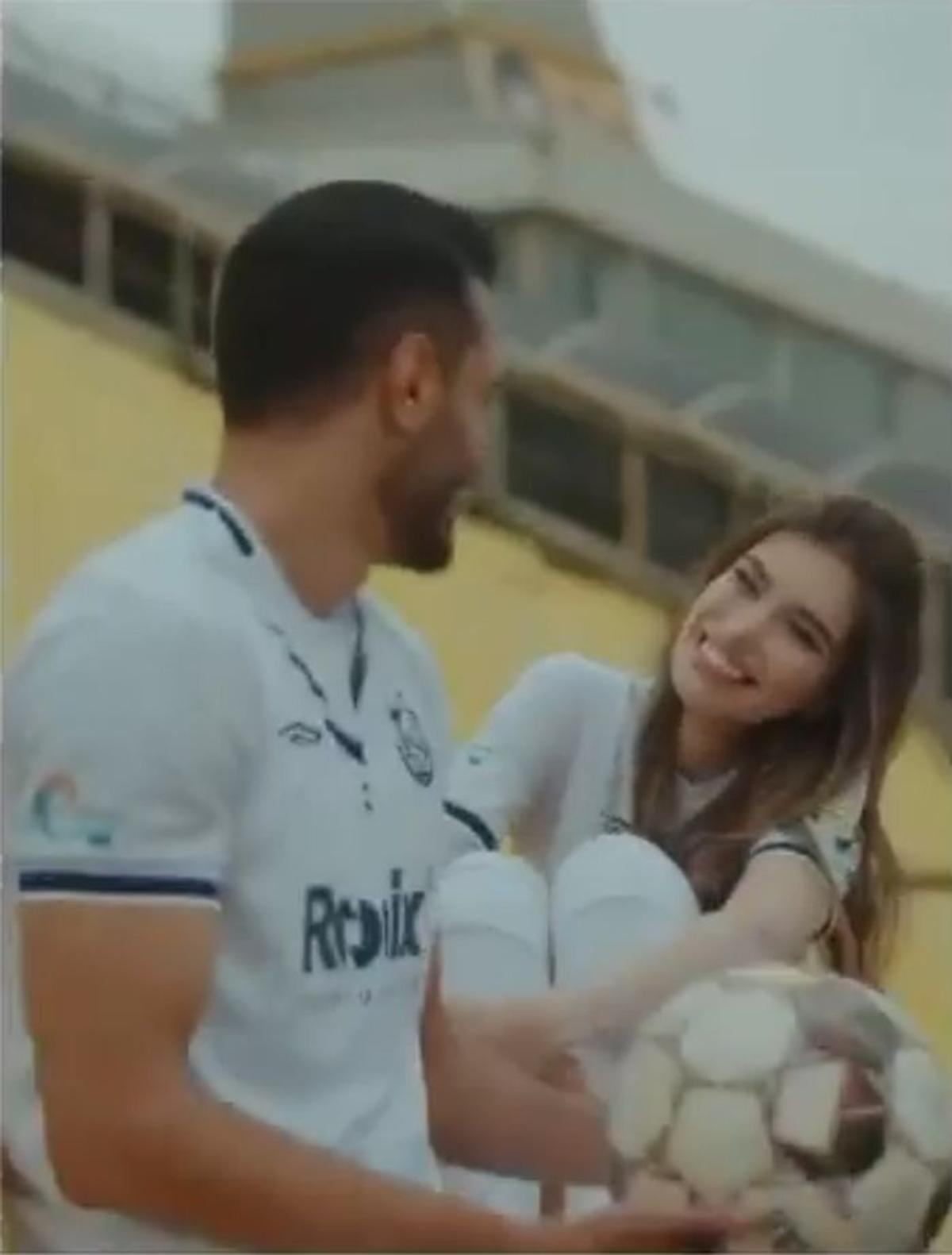 Furtună în Iran! Un clip apărut pe internet „fără voia fotbalistului” a pornit o anchetă pentru „încălcarea moralității publice” » Imaginile sunt acum pe tot internetul