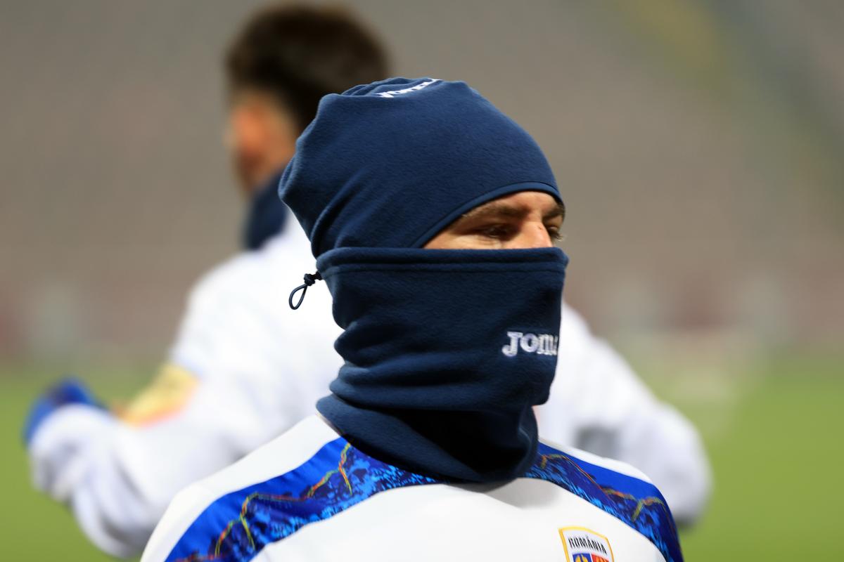 3 detalii de la antrenamentul României » Gestul lui Mircea Lucescu înainte de startul ședinței + cel mai curajos „tricolor”