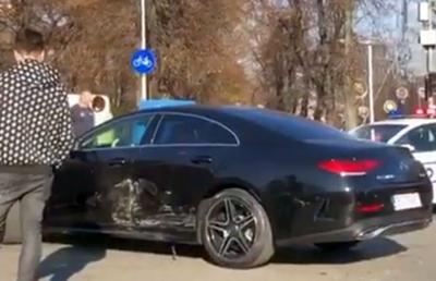 CTP s-a enervat după ce vloggerul Selly a făcut accident cu bolidul de 75.000 de euro: „Problema nu este câţi bani ai, ci decenţa consumului şi a achiziţiilor!”