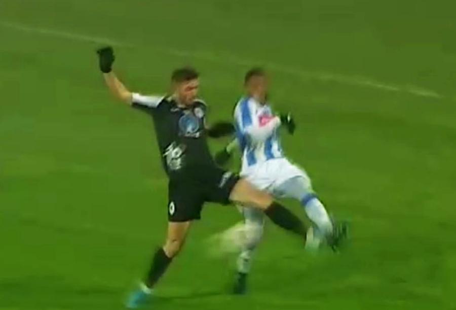 POLI IAȘI - GAZ METAN 1-2 // FOTO Mihai Teja, consternat: „Horațiu, cum poți să faci așa ceva? Nu e normal!”