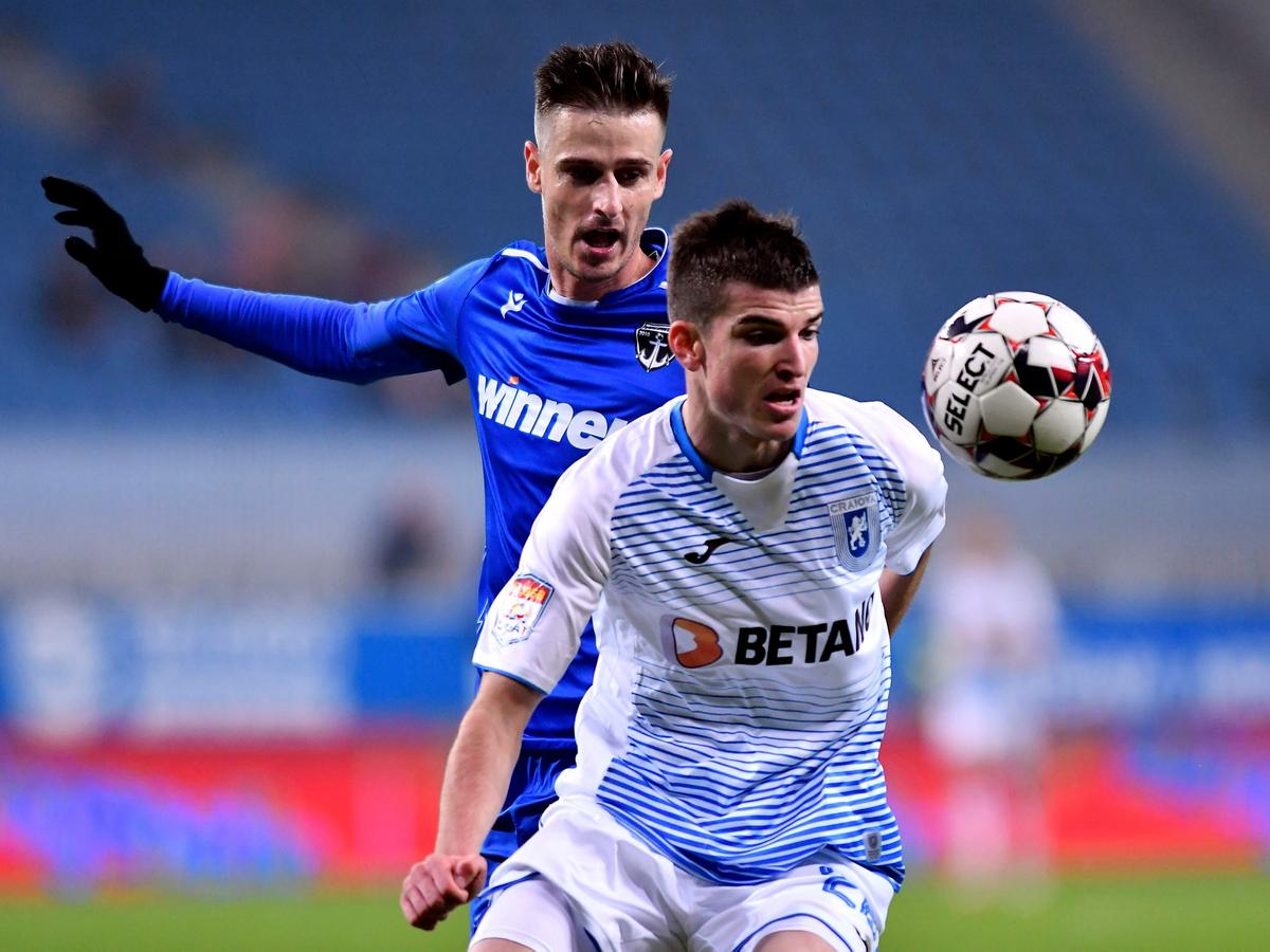 FOTO CRAIOVA - VOLUNTARI