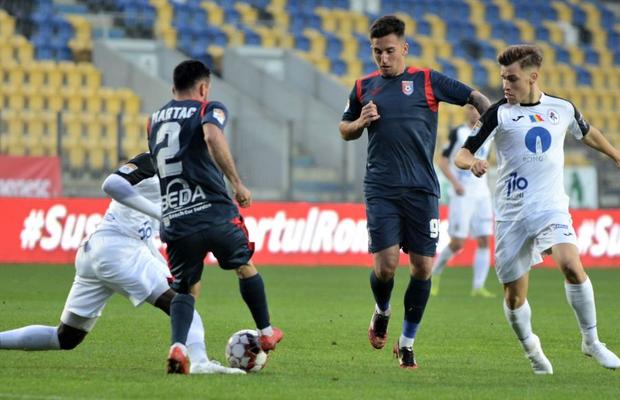 CHINDIA TÂRGOVIȘTE - HERMANNSTADT 1-1 // VIDEO Penalty-uri de tot râsul la Ploiești: „Lăsați-vă de meserie!”