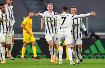 Arthur a împărțit vestiarul cu Messi și Ronaldo! Care e diferența dintre cei doi: „El nu dă niciodată înapoi când un coleg are nevoie de ajutor”