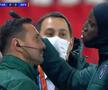 Atacantul senegalez Demba Ba (35 de ani) și arbitrul Sebastian Colțescu au lămurit scandalul cu tentă rasistă iscat în timpul meciului PSG - Bașakșehir