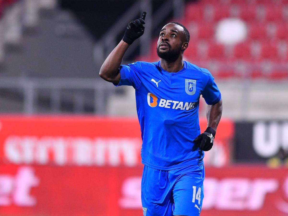 UTA - CRAIOVA 1-2 » Oltenii, din nou pe prima poziție a Ligii 1! Urmează duelul cu FCSB
