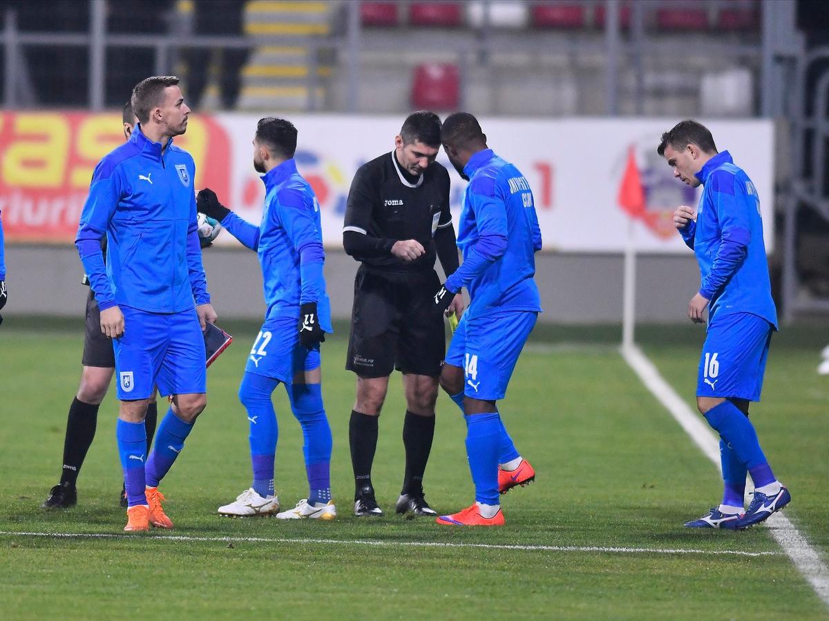 UTA - CRAIOVA 1-2. Alexandru Cicâldău iese la atac: „Am auzit poliţişti şi pompieri cum ne înjurau! Cum de la noi nu vine nimeni?”