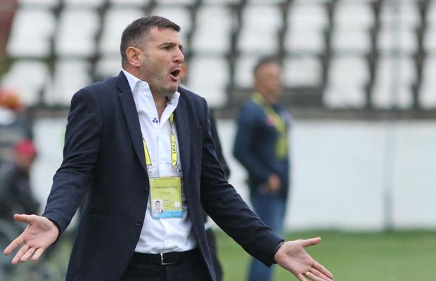 UTA - CRAIOVA 1-2. Laszlo Balint, după înfrângerea cu oltenii: „E dificil să ne luăm la trântă cu granzii campionatului” + Ce a declarat Corneliu Papură