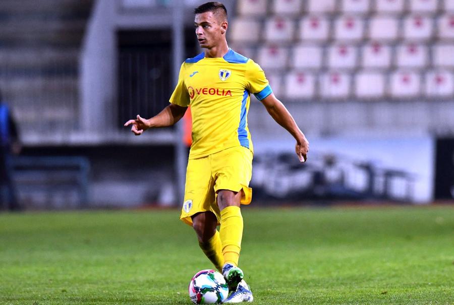 Vali și stadionul pe care a visat dintotdeauna să joace// FOTO: Cristi Preda Copilul „haitei”! » Valentin Țicu trăiește un vis la Petrolul: „Când eram mic, iubeam să stau în galerie”
