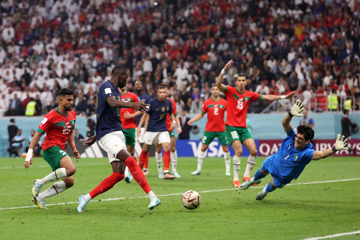 Au frânt inima Africii! Francezii vor înfrunta Argentina lui Messi în finala Mondialului, după ce au trecut cu emoții de Maroc