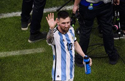 Cifra uluitoare de meciuri cu trofeul pe masă pe care o va atinge Lionel Messi, la Campionatul Mondial din Qatar!