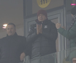 RAPID - PETROLUL. Dan Șucu și-a pus mâinile la ochi la penalty-ul transformat de Dugandzic