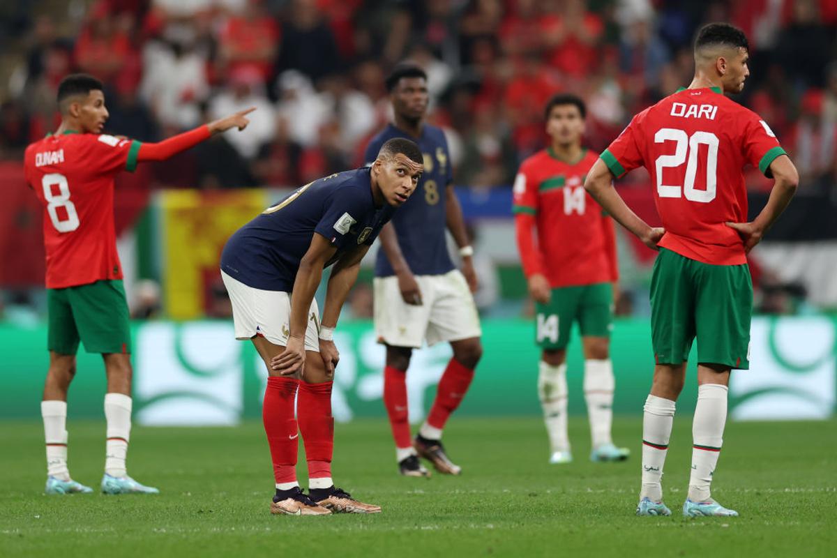 Au frânt inima Africii! Francezii vor înfrunta Argentina lui Messi în finala Mondialului, după ce au trecut cu emoții de Maroc