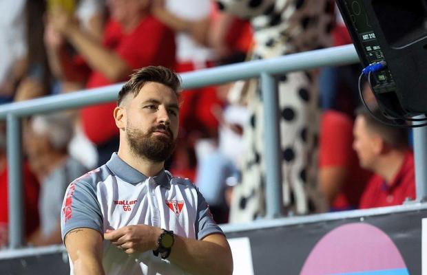 Gabriel Glăvan, șeful departamentului de scouting de la UTA, este acum la GSP Live. Urmărește emisiunea AICI