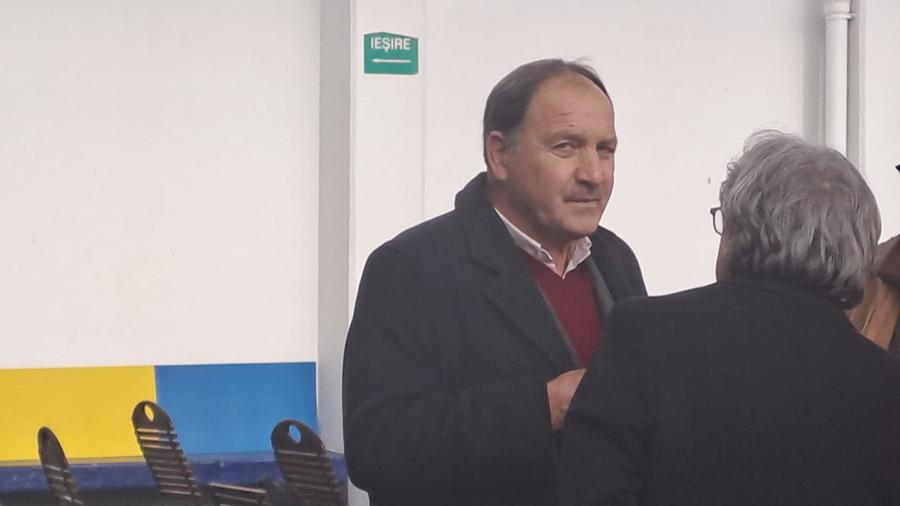 O nouă amânare! Doar 24 de persoane prezente în sală la alegerile pentru președinția FRT