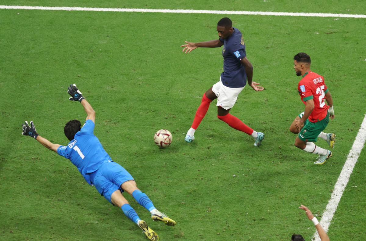 Au frânt inima Africii! Francezii vor înfrunta Argentina lui Messi în finala Mondialului, după ce au trecut cu emoții de Maroc