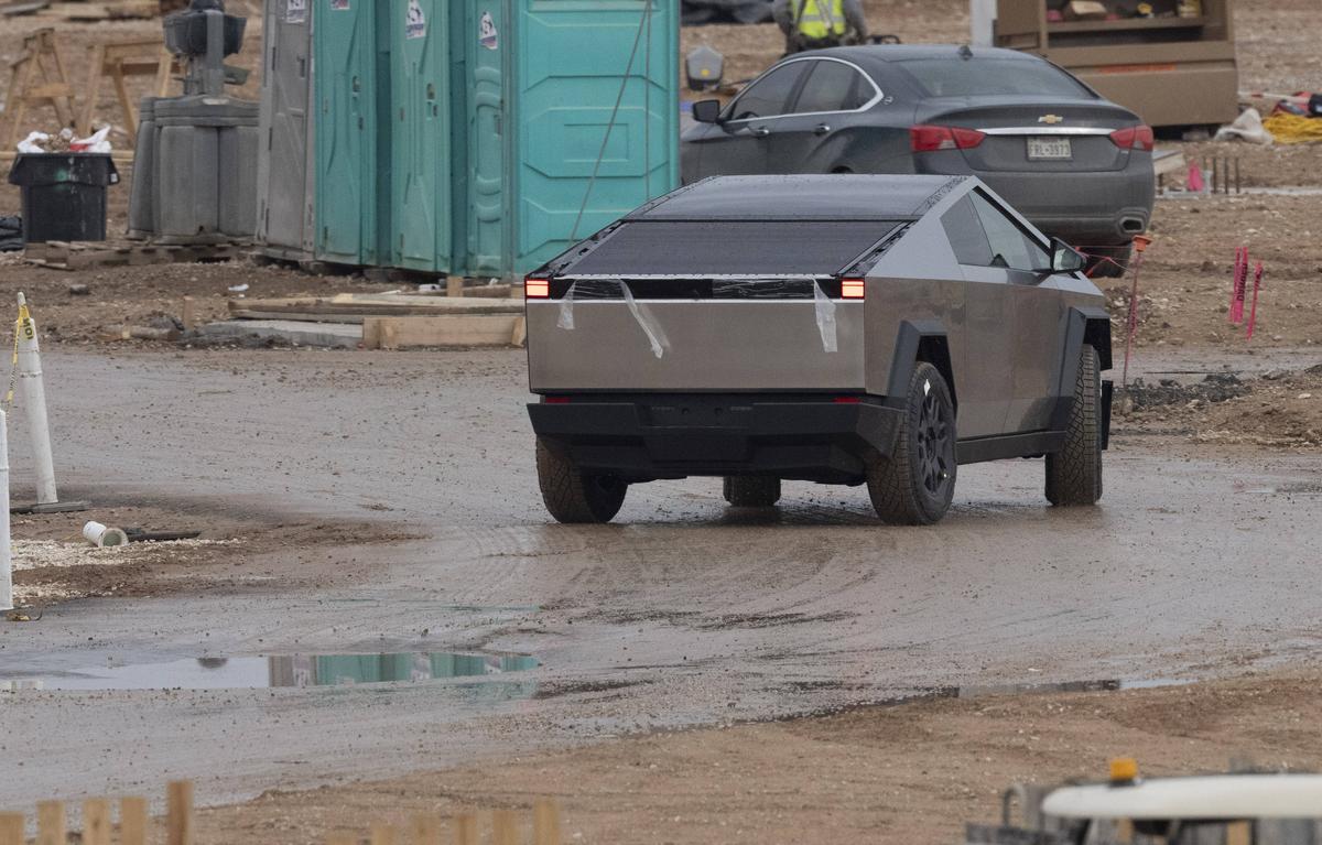 Tesla Cybertruck