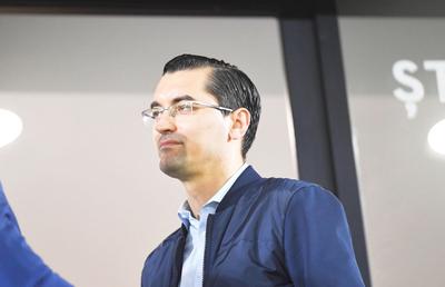 Adrian Mititelu susține că „Burleanu nu mai este președinte, FRF funcționează în afara legii” » Federația îl amenință cu procesul: „Total nefondat!”