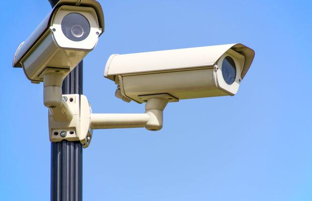 Te muți la casă nouă? Vei fi în siguranță doar cu serviciile de montaj camere de supraveghere!
