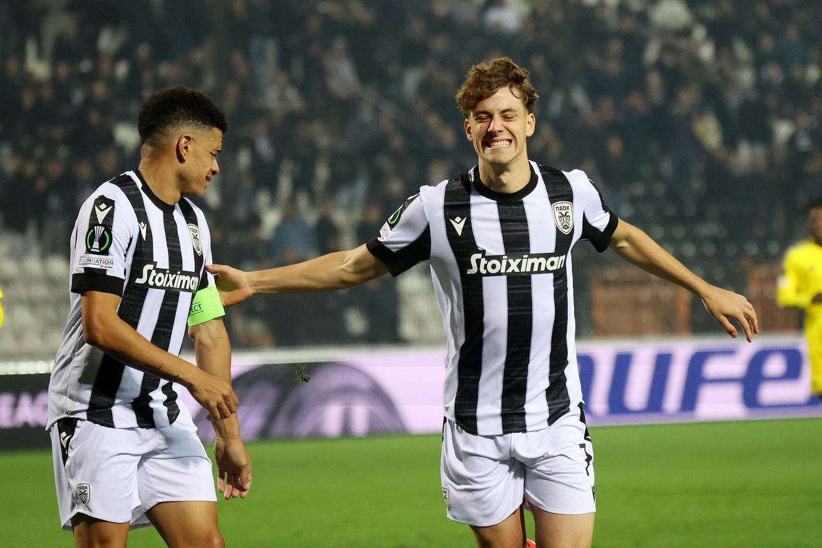 Răzvan Lucescu, invincibil în Conference League