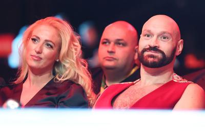 Cum a trăit Tyson Fury ziua luptei cu Oleksandr Usyk, bănuind că soția lui trece prin momente grele: „Era foarte tăcut”