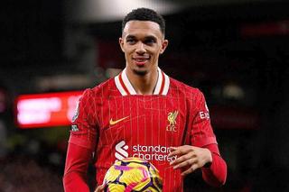 „Nu putem fi prea entuziasmați!” » Titularul lui Liverpool rămâne cu picioarele pe pământ: „City e incredibil de puternică. Nu o poți exclude niciodată, se poate întoarce în lupta pentru titlu”