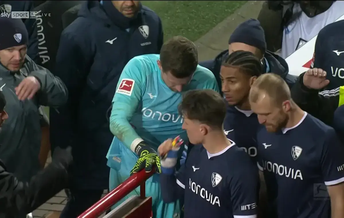 Union Berlin - Bochum, din Bundesliga, întrerupt din cauza ultrașilor