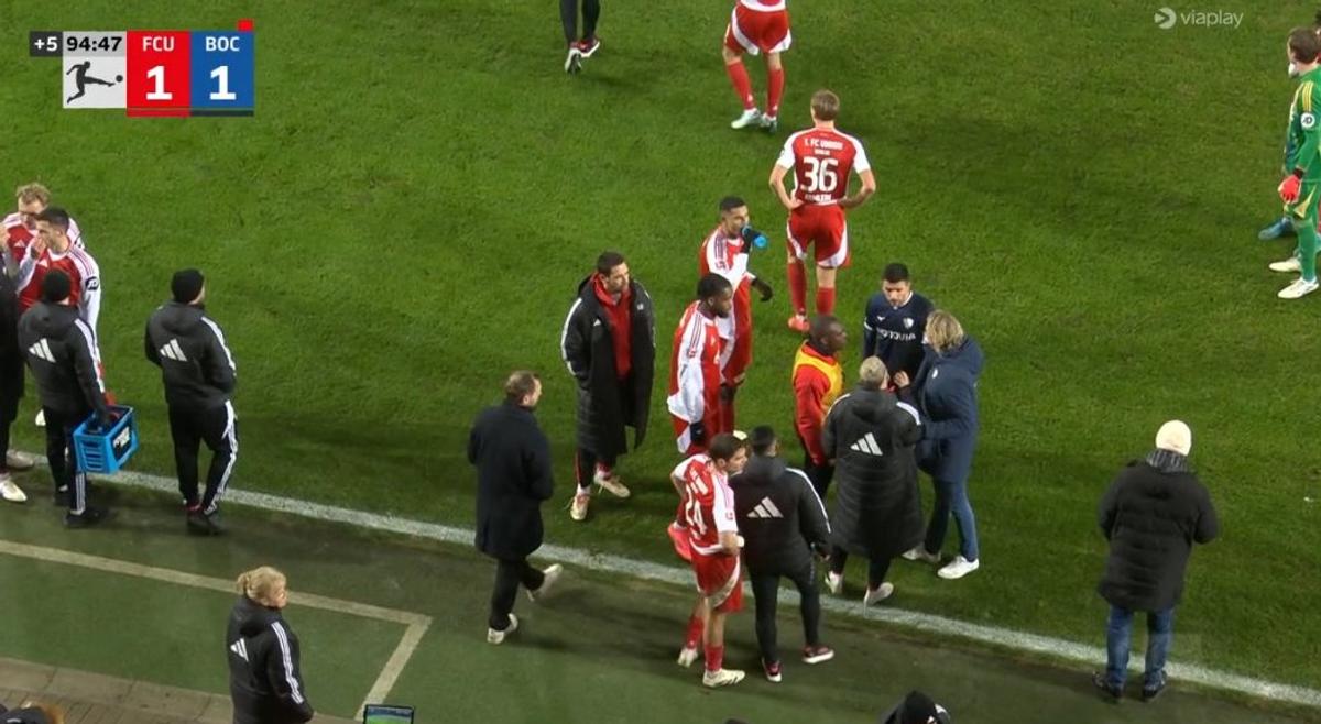 Meciul Union Berlin - Bochum, din Bundesliga, întrerupt timp de 20 de minute! Situație incredibilă la revenirea pe gazon