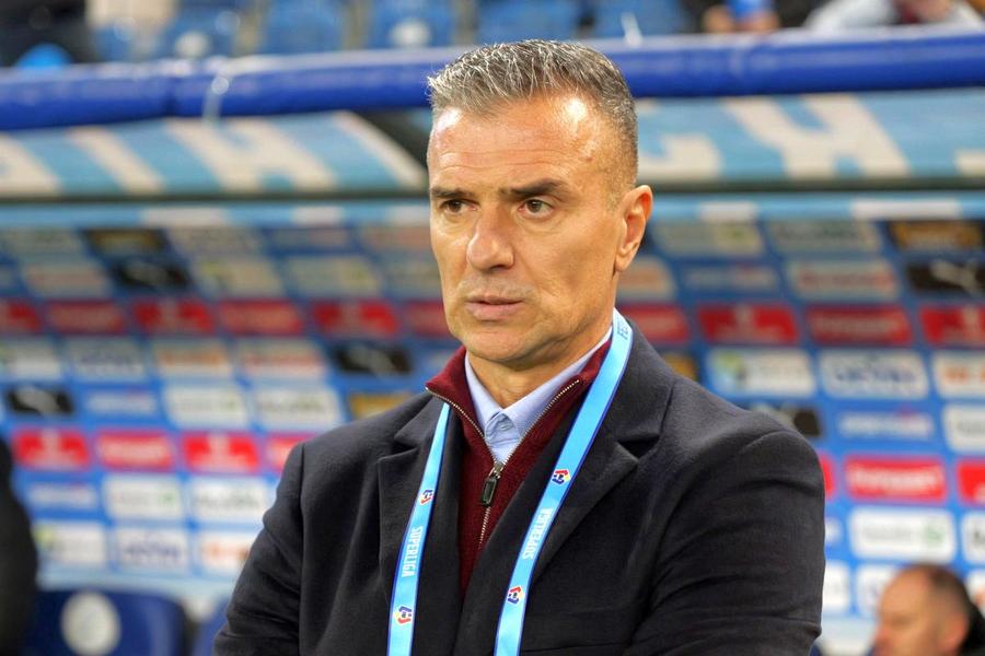 Daniel Pancu, antrenorul lui CFR Cluj/ foto: Andrei Furnigă (GSP) Iuliu Mureșan, interviu pentru GSP, din biroul de la Cluj: „A sperat mult că venirea mea o să-l ajute. L-am dat afară în prima zi!” » Cum a revitalizat-o pe CFR