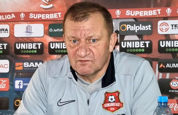 Publicul i-a cerut demisia lui Prepeliță, iar Dorinel Munteanu a dezvăluit dialogul de pe gazon: „Asta i-am spus”