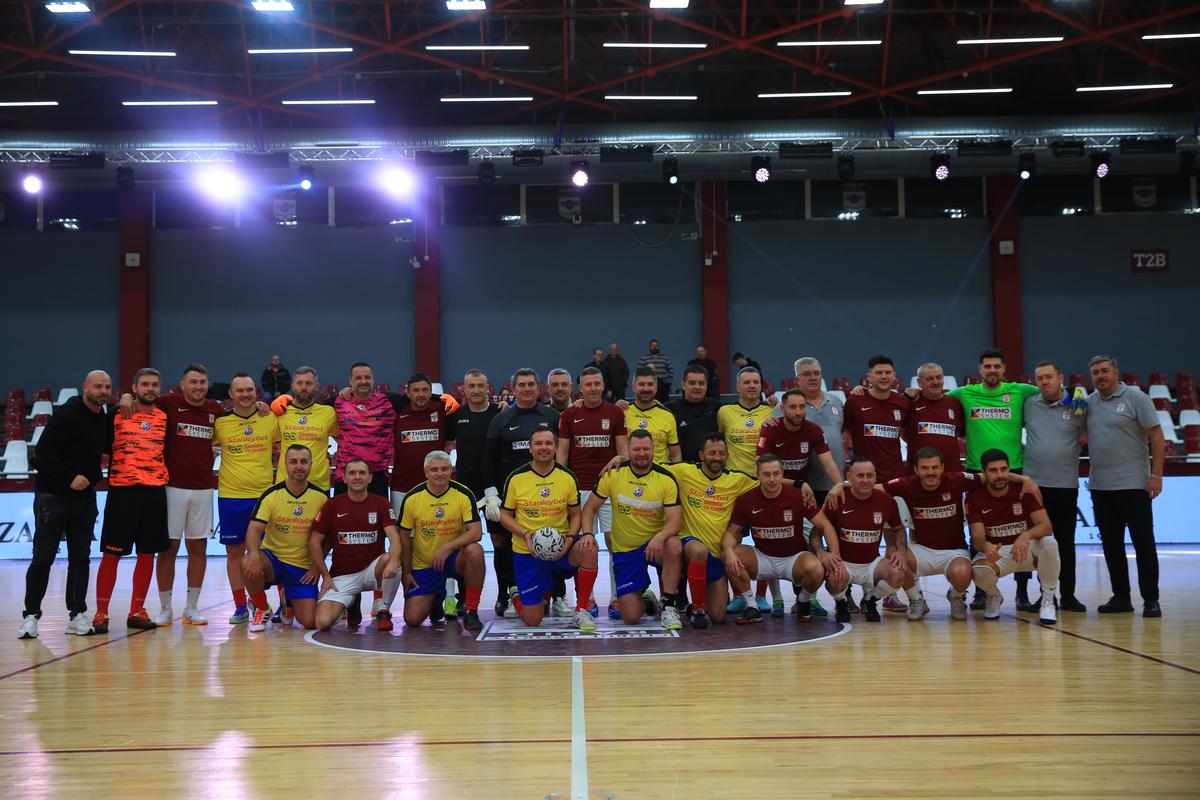 Imagini de la meciul de old boys Rapid - All Stars
