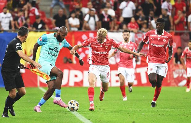 Revenire la Dinamo » Șanse uriașe să joace din nou în 2025