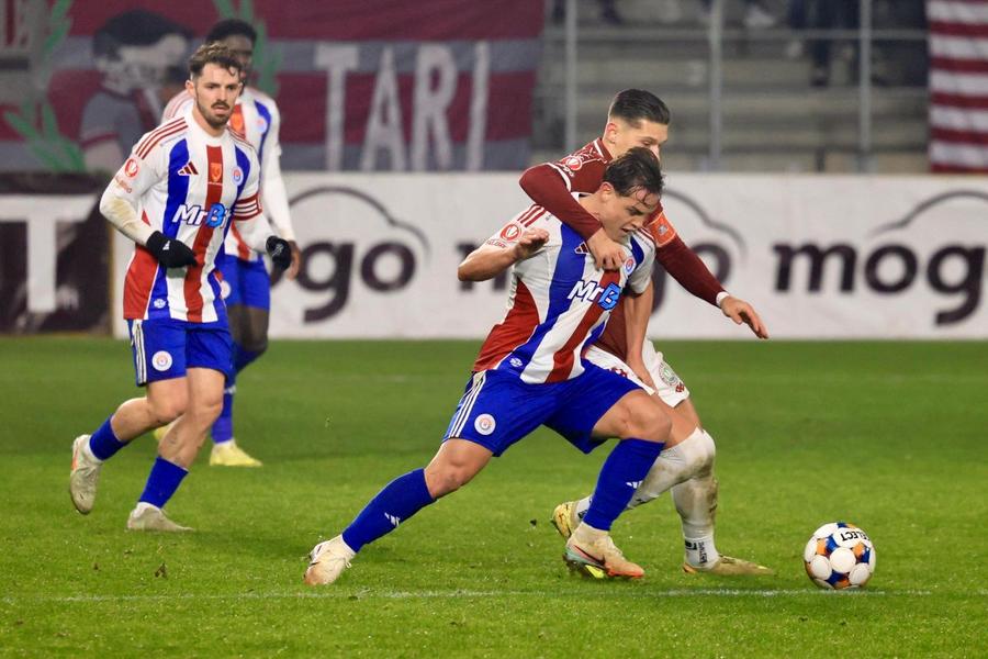 Oțelul a avut un traseu curajos în primele 21 de runde ale sezonului regular și e în cărțile pentru play-off / foto Ionuț Iordache Antrenorul Oțelului, discurs manifest după Sărbători: „Să meargă la pușcărie!” + Situația transferurilor lui Lameira și Joao Paulo » Ce spune despre „căruța cu bani” de la Ahmetov