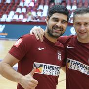 Imagini de la meciul de old boys Rapid - All Stars, Lucian Goge şi Cristi Ionescu FOTO: Ionuţ Iordache (GSP)