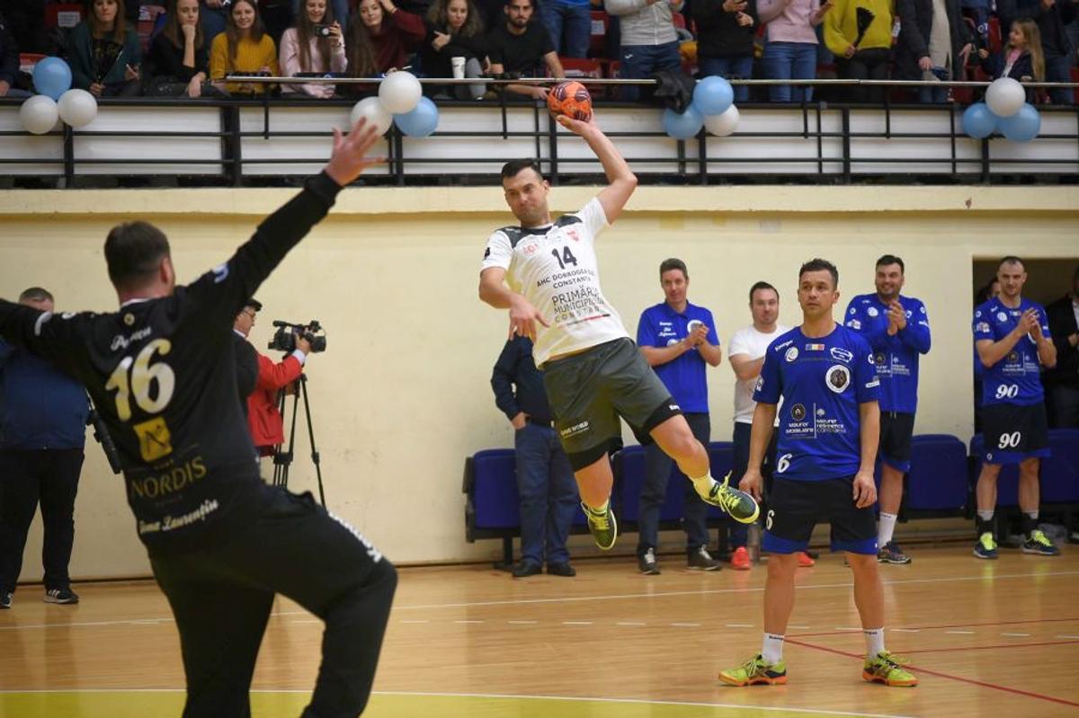 Retragere Mihai Toma