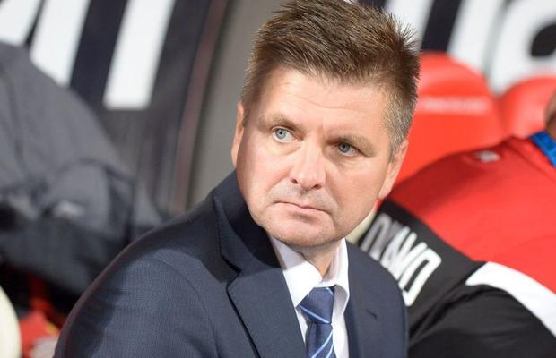DINAMO // Dusan Uhrin, după înfrângerea cu Dynamo Dresda: „Ei au un buget de 10 ori mai mare decât noi”