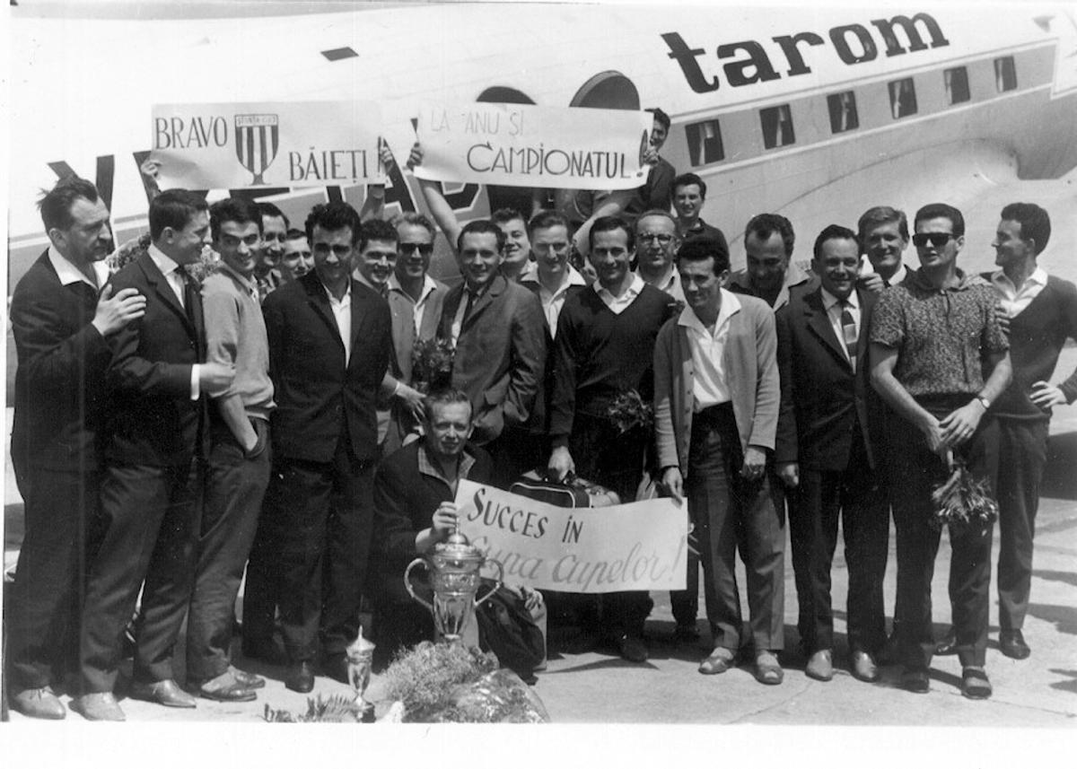 FOTO RETRO GSP 15.01.2020 // 52 de ani de la Anglia - România 1-1 și de la debutul lui Dan Anca