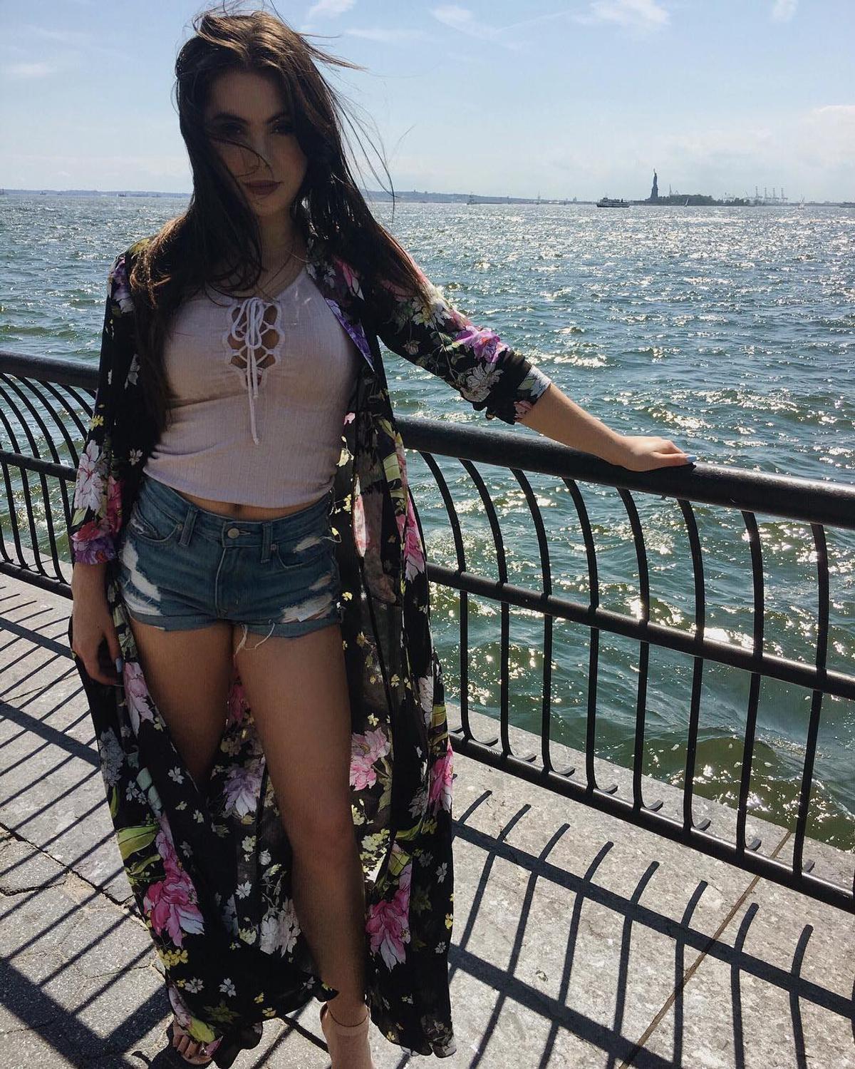 Gimnasta McKayla Maroney face senzație pe Instagram cu look-ul ei: „Sunt atât de rea încât sunt bună”