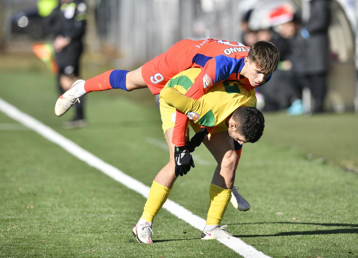 Totul pentru atac! CS Mioveni testează un vârf jamaican: a marcat deja cu Dinamo