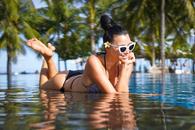 Corina Caragea, vacanță exotică în Bali » Fotografii spectaculoase la plajă