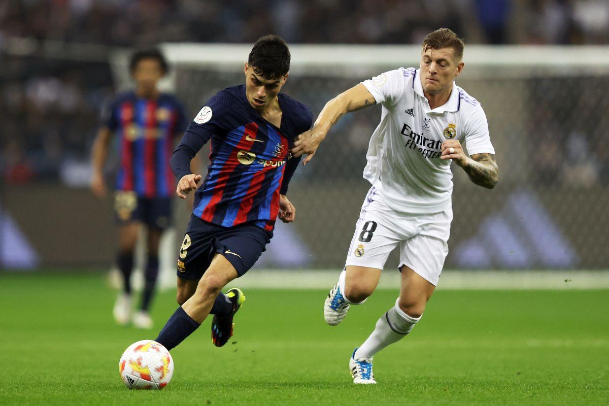 „Nu obosesc să-l laud. Băiatul ăsta n-are limite!” » Xavi Hernandez, vrăjit după evoluția cu Real Madrid: „Pasiune pură!”
