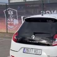 Gerard Pique și-a luat Renault Twingo